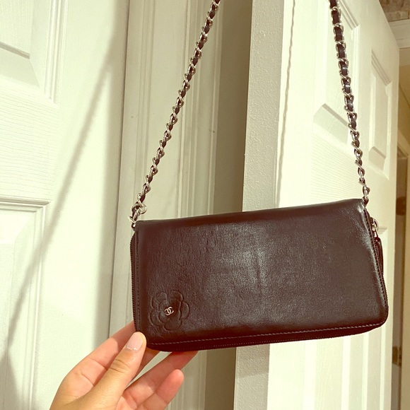 CHANEL Handbags - Chanel cross body